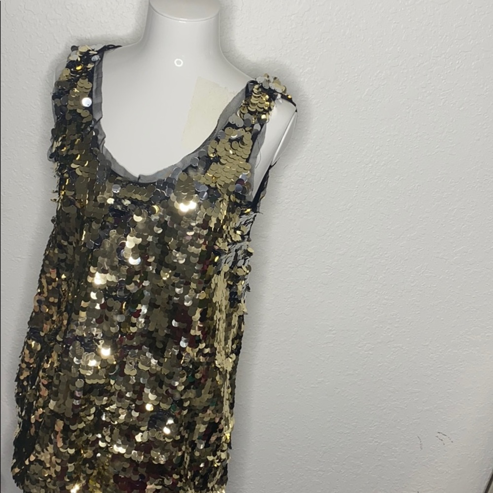 Chunky sequin top